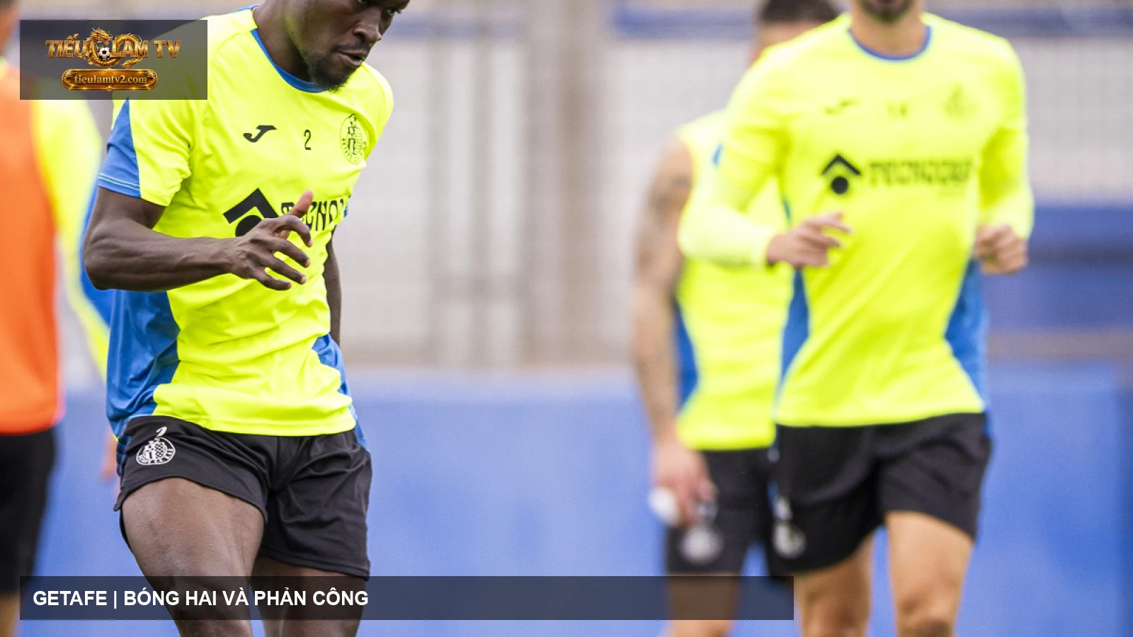 Cầu thủ Getafe CF trên sân tập