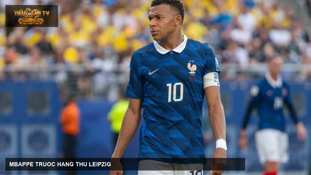 Kylian Mbappé thi đấu cho đội tuyển Pháp trong ảnh tư liệu năm 2026